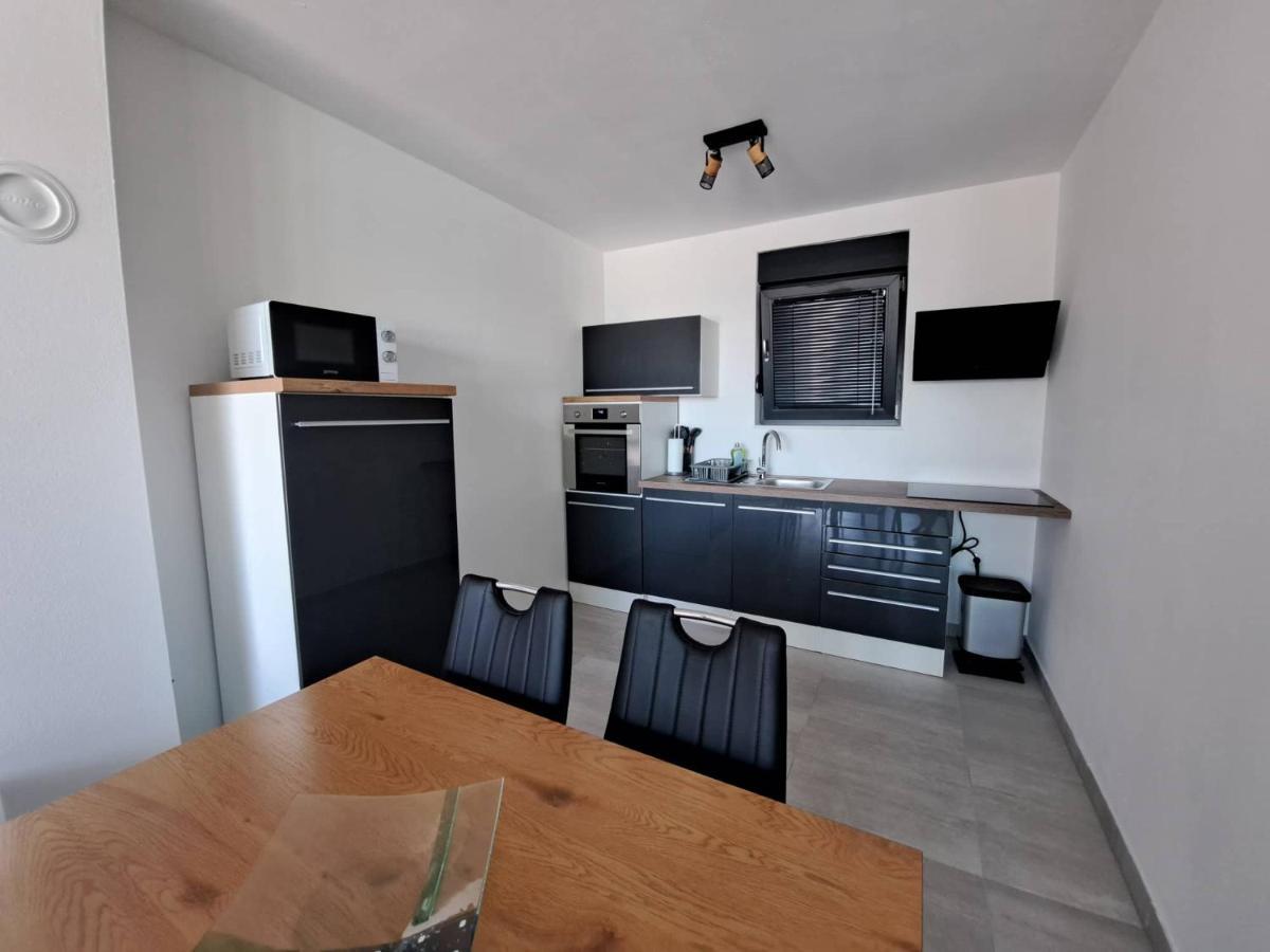 Villa Leptiric Vir Zewnętrze zdjęcie